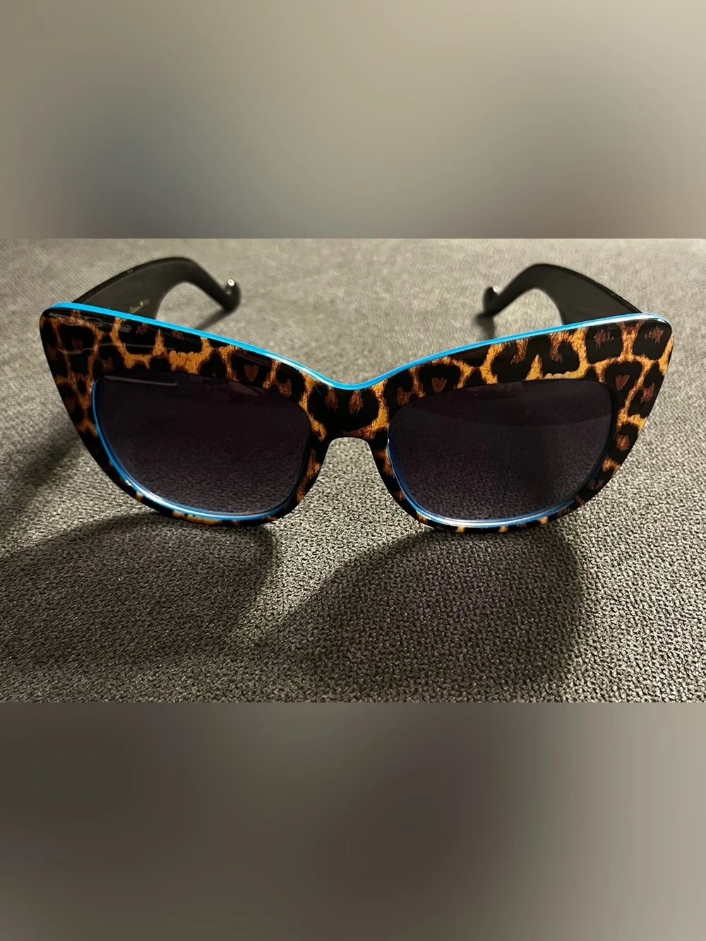 Leopard Print Cat-Eye Sunglasses